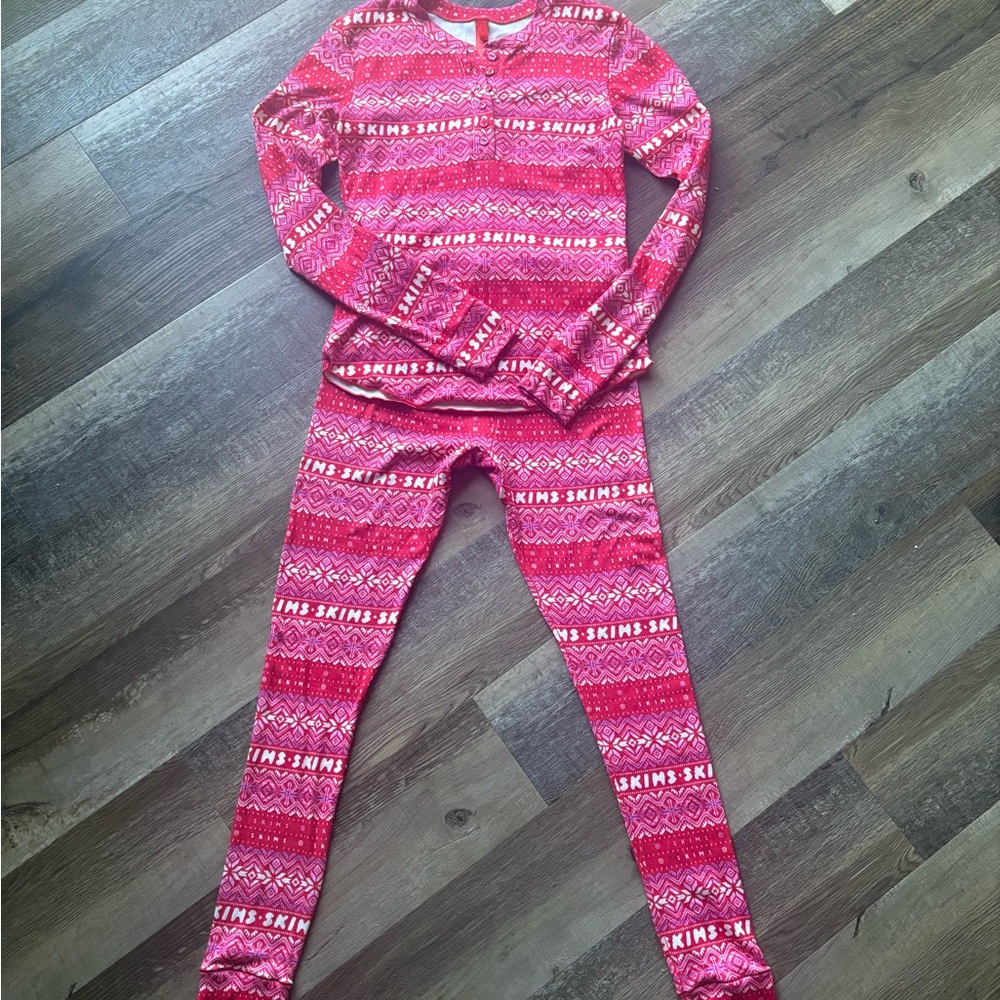 SKIMS Pink Patterned Long Sleeve Thermal Pajama Set